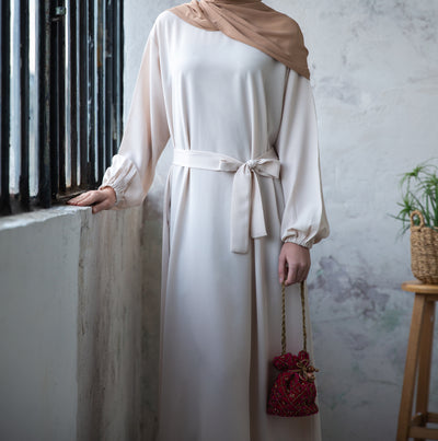 CREAM CUFFED ABAYA